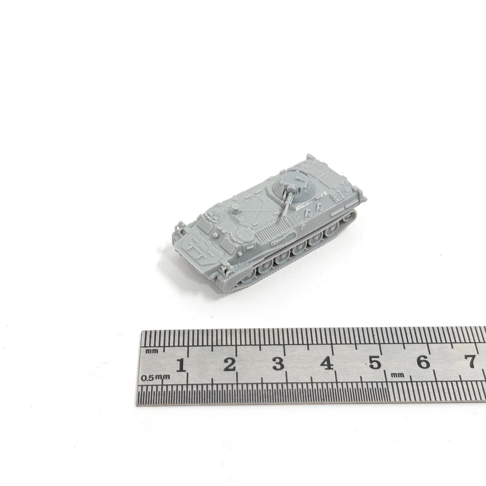 1/144 Cold War MT-LB Armored Personnel Carrier, Resin Model Vehicle Kit, Unassembled and Unpainted