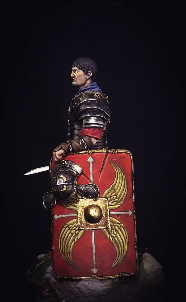 1/24 Medieval Knight in Ornate Gold Armor and Red Surcoat, Resin Model Figure Kit, Unassembled and Unpainted