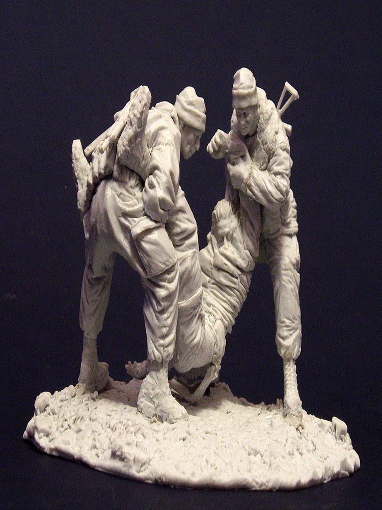 1/24 WWI Russian Soldiers, 2 Figures, Resin Model Figure Kit, Unassembled and Unpainted