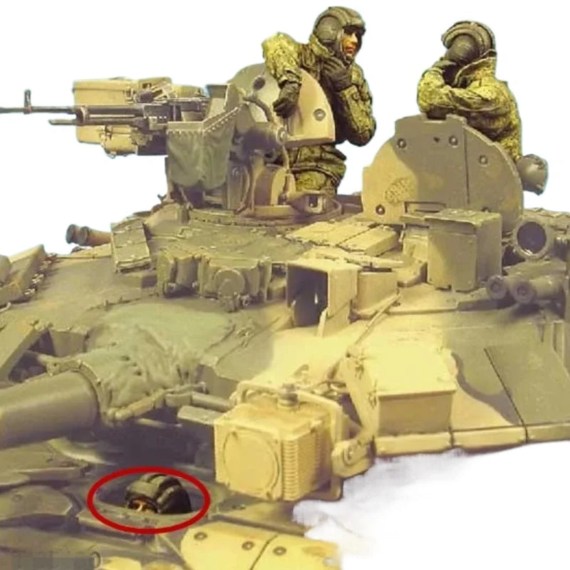 1/35 Modern Infantry in Desert Camouflage, 4 Figures, Resin Model Figure Kit, Unassembled and Unpainted