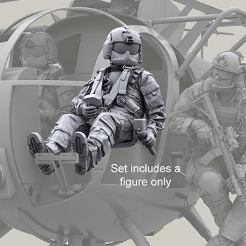 1/35 Modern Blackhawk Pilot, Resin Model Figure Kit, Unassembled and Unpainted