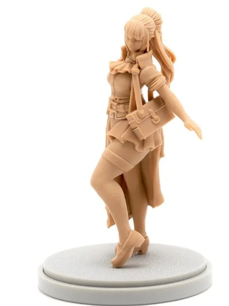 30mm Swordswoman with Greatsword and Tiered Tunic, Resin Model Figure Kit, Fantasy Theme, Unassembled and Unpainted