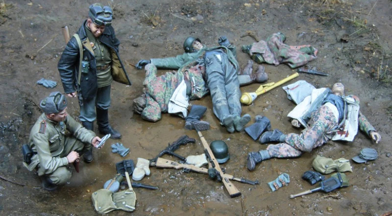 1/35 WWI Russian & German Soldiers, 5 Figures, Resin Model Figure Kit, Unassembled and Unpainted