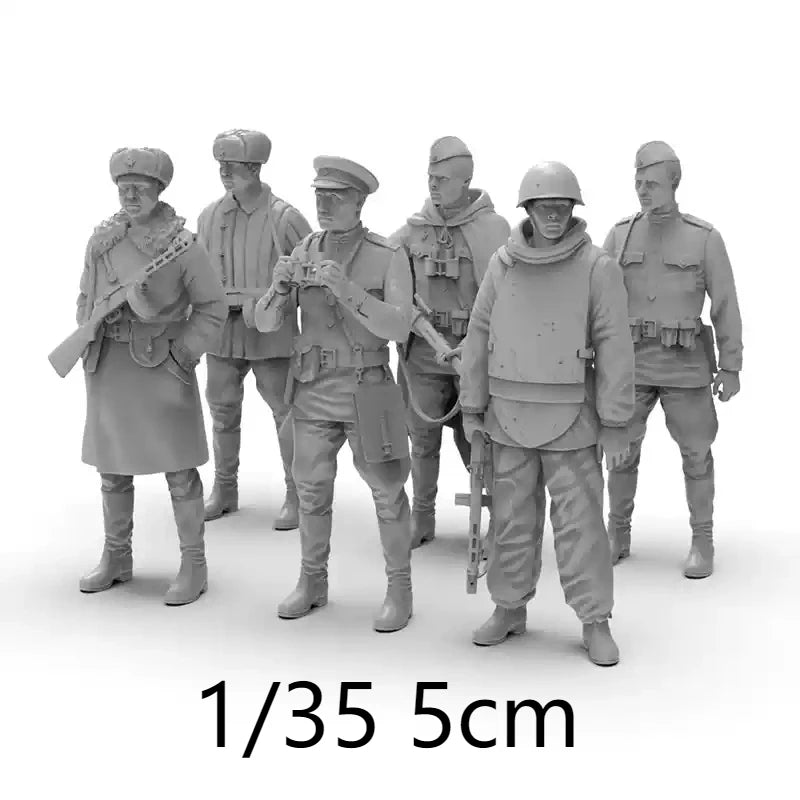 1/35 WWI Russian Officer with Infantry Squad, 7 Figures, Resin Model Figure Kit, Unassembled and Unpainted
