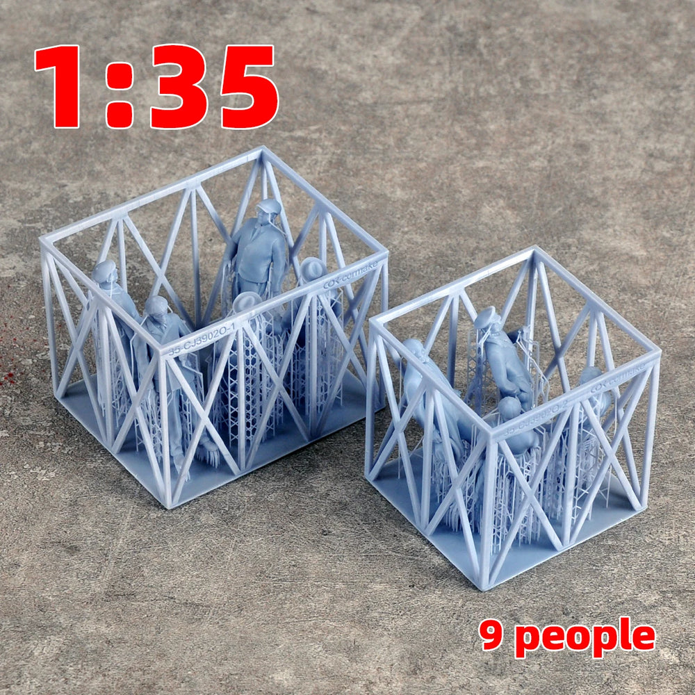 1/35 Civilian Town Residents, 45 Figures, Resin Model Figure Kit, Historical Theme, Unassembled and Unpainted
