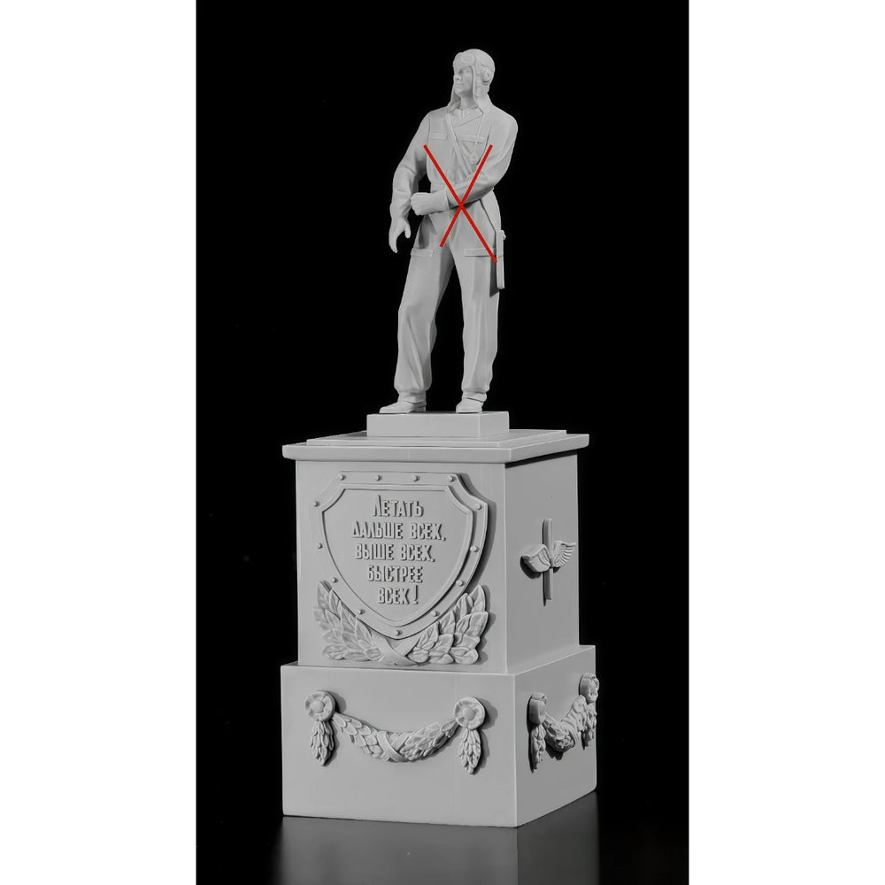 1/35 Cold War Soviet Memorial, Resin Model Terrain Kit, Unpainted