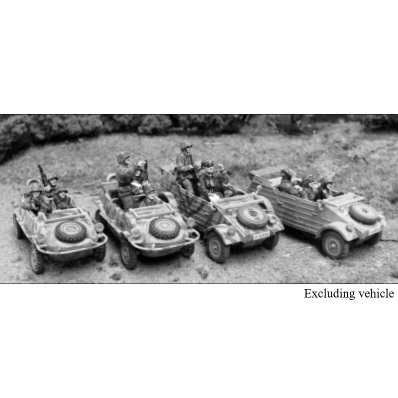 1/72 WWII German Reconnaissance Squad, 12 Figures, Resin Model Figure Kit, Unassembled and Unpainted