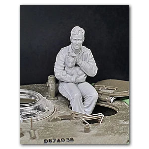 1/35 Modern Military Seated Soldier, Resin Model Figure Kit, Unassembled and Unpainted
