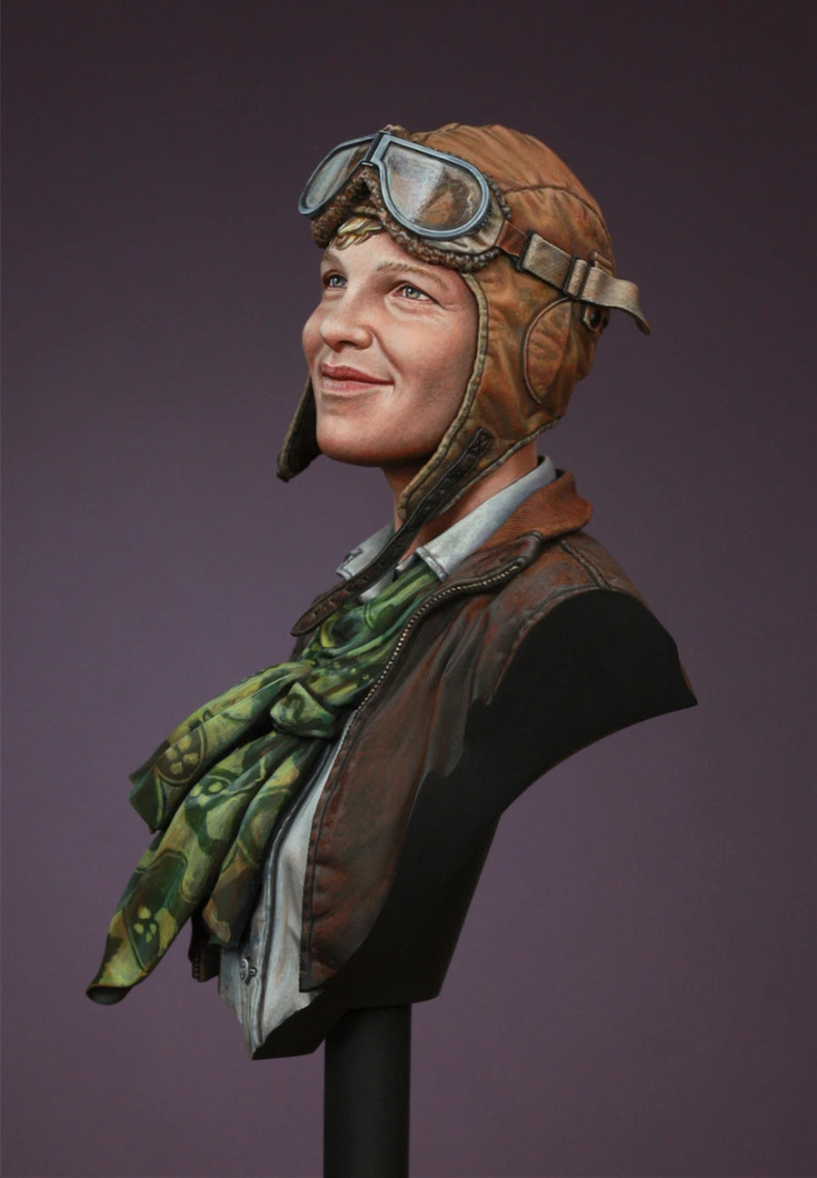 1/10 WWI Aviator Pilot, Resin Model Bust Kit, Unassembled and Unpainted