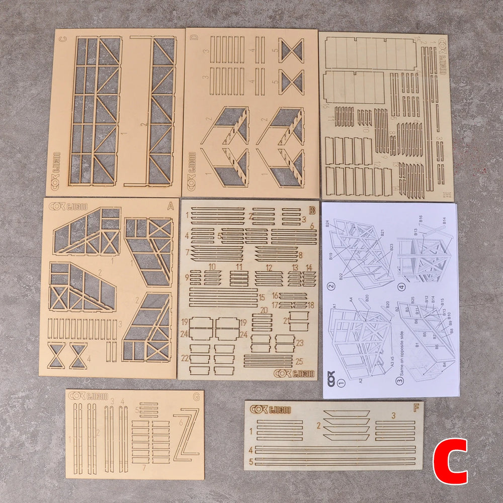 1/35 WWII Tank Factory Repair, Resin Model Diorama Kit, Unassembled and Unpainted