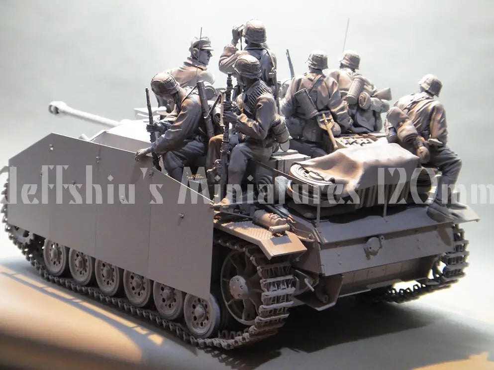 1/16 WWII German Infantry Squad, 8 Figures, Resin Model Figure Kit, Unassembled and Unpainted