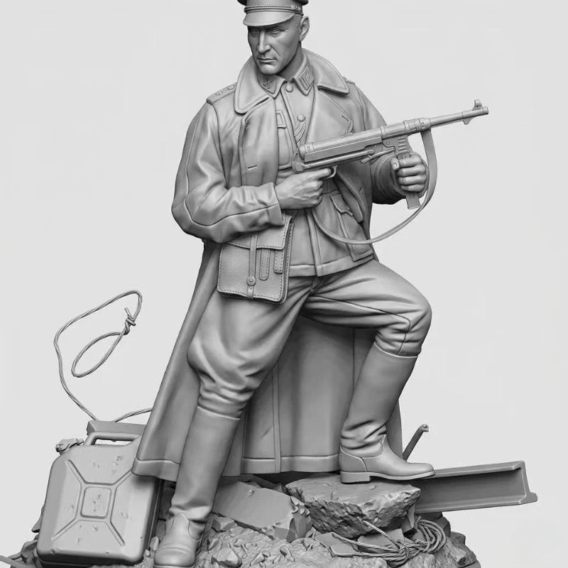 1/35 WWI German Infantryman Crouching Ready Fire, Resin Model Figure Kit, Unassembled and Unpainted