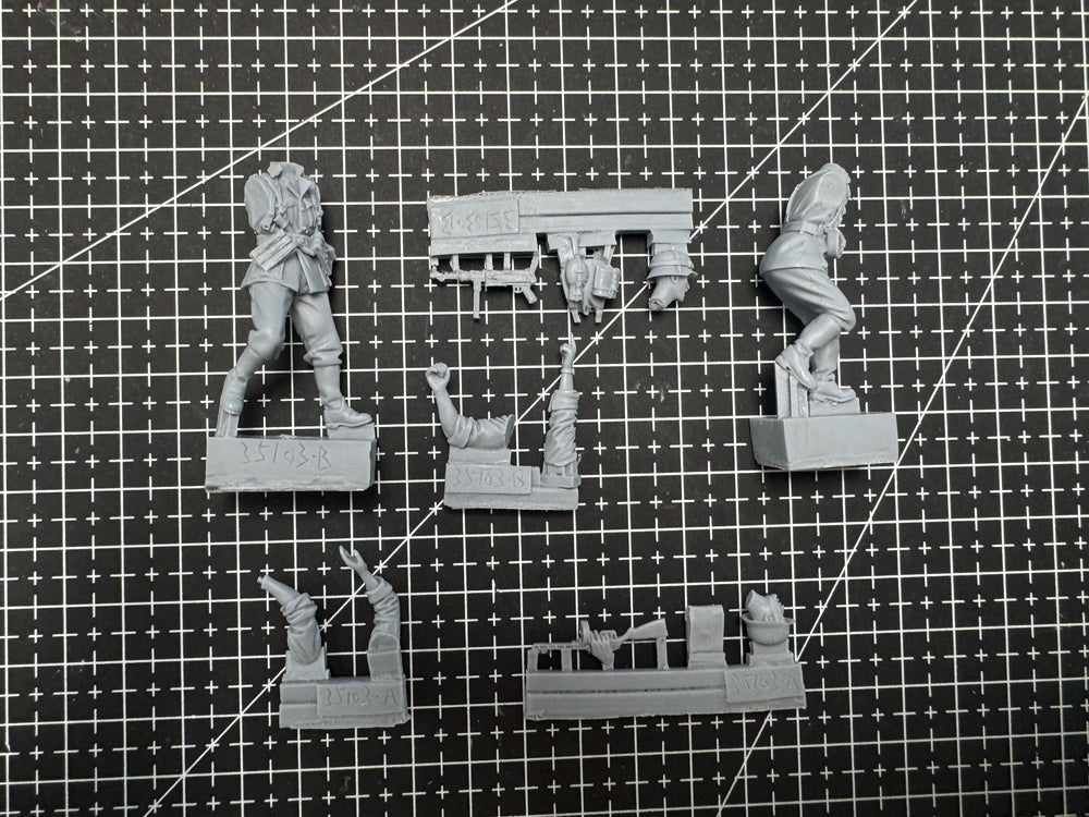 1/35 Modern Military Sniper, Resin Model Figure Kit, Unassembled and Unpainted