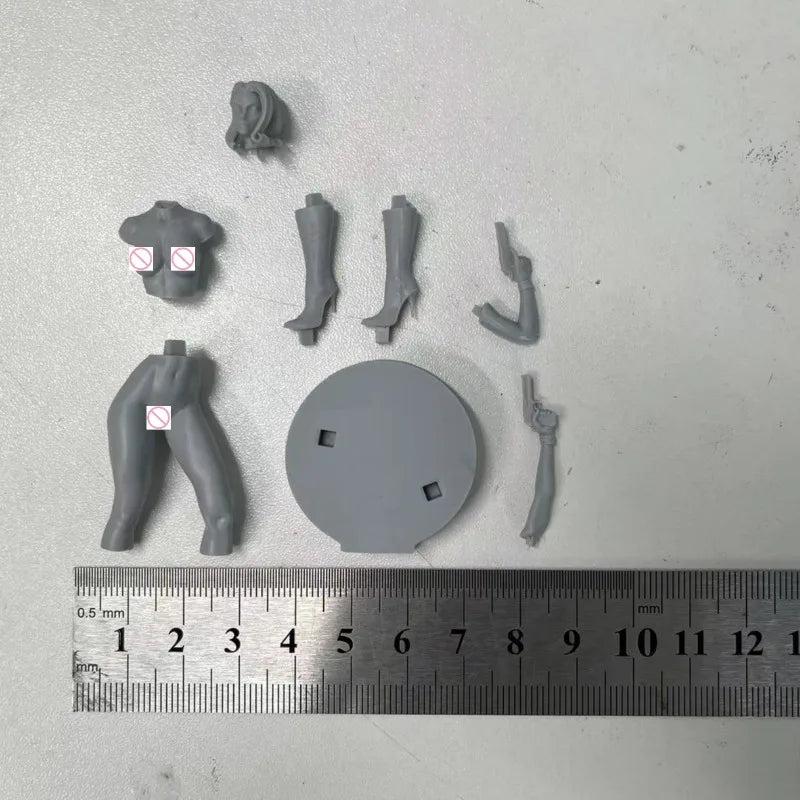 1/24 Modern Abbey Chase, Resin Model Figure Kit, Unassembled and Unpainted