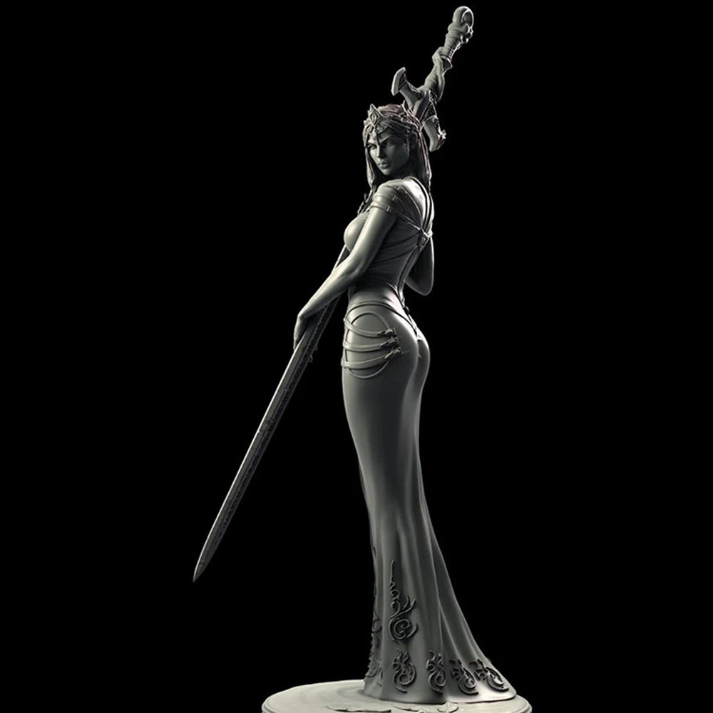 1/24 Female Warrior with Raised Sword in Ornate Robes, Resin Model Figure Kit, Fantasy Theme, Unassembled and Unpainted