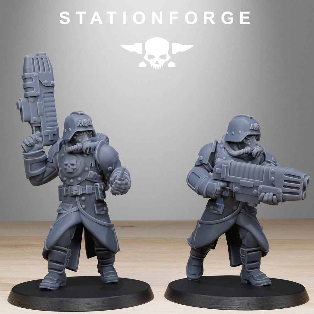 32mm Combat Engineers, 8 Figures, Resin Model Figure Kit, Sci-Fi Theme, Unassembled and Unpainted