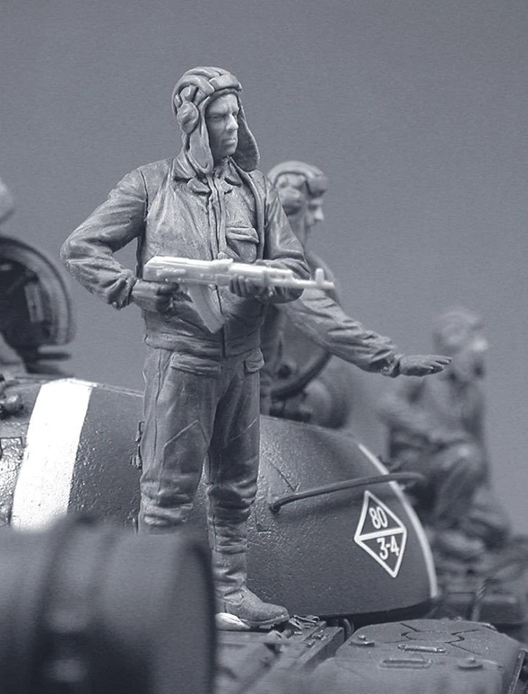 1/35 Cold War Soviet, Resin Model Figure Kit, Unassembled and Unpainted