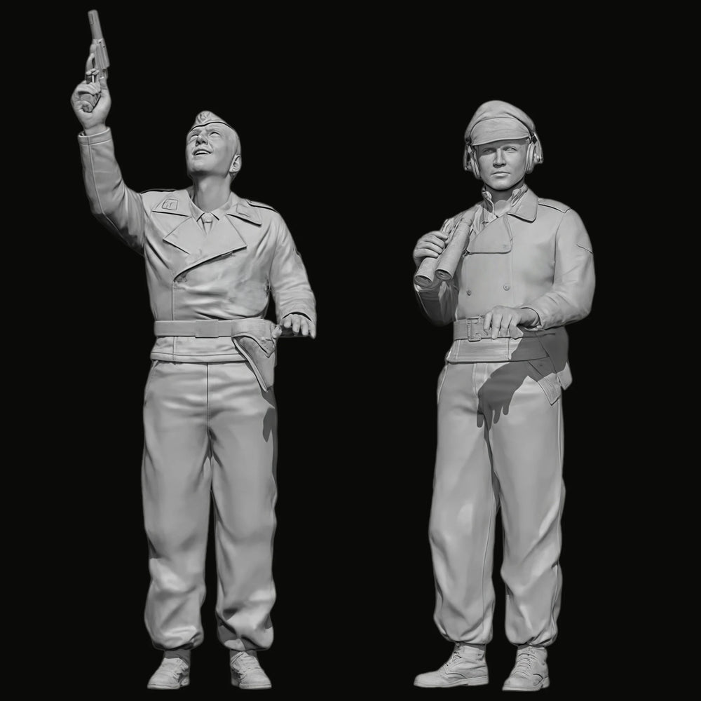 1/16 WWII Soviet Tank Crew, 2 Figures, Resin Model Figure Kit, Unassembled and Unpainted