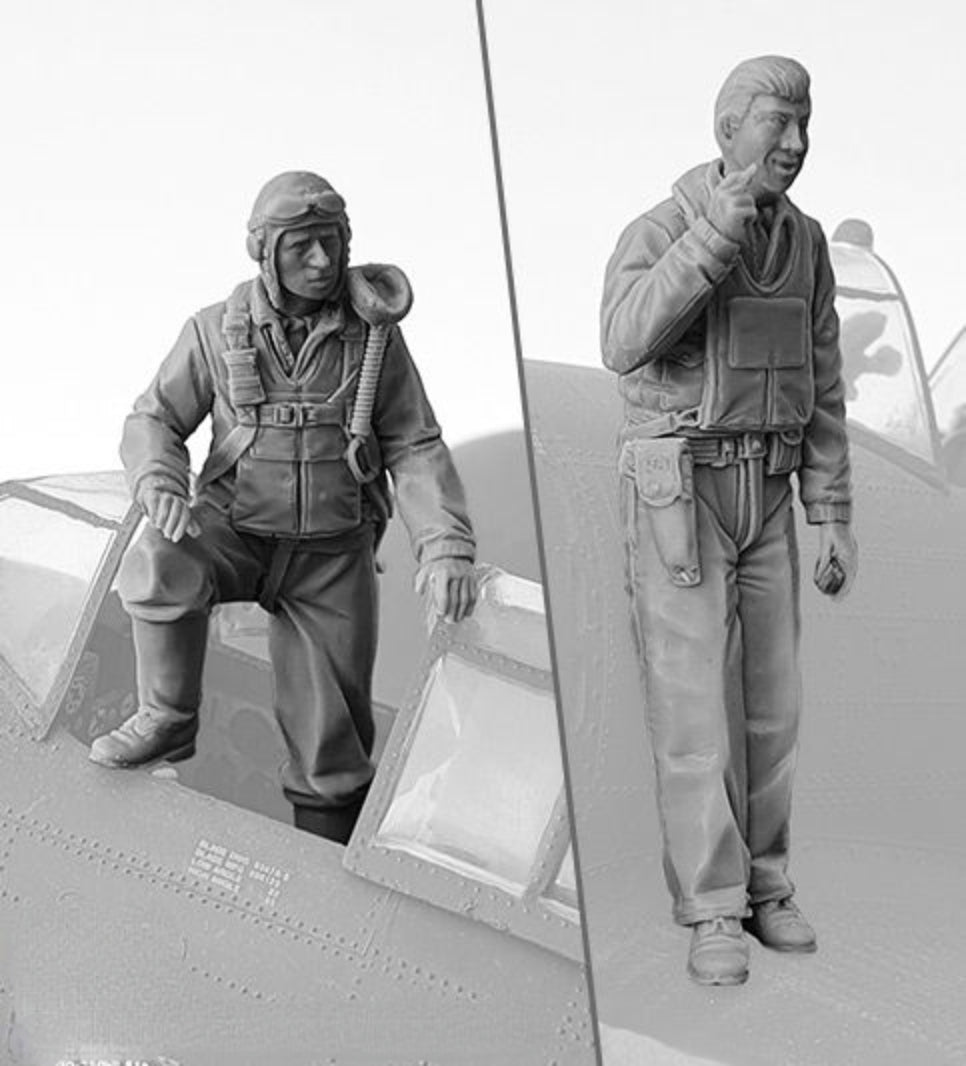 1/32 WWII Aircraft Pilot and Aircrew, 2 Figures, Resin Model Figure Kit, Unassembled and Unpainted