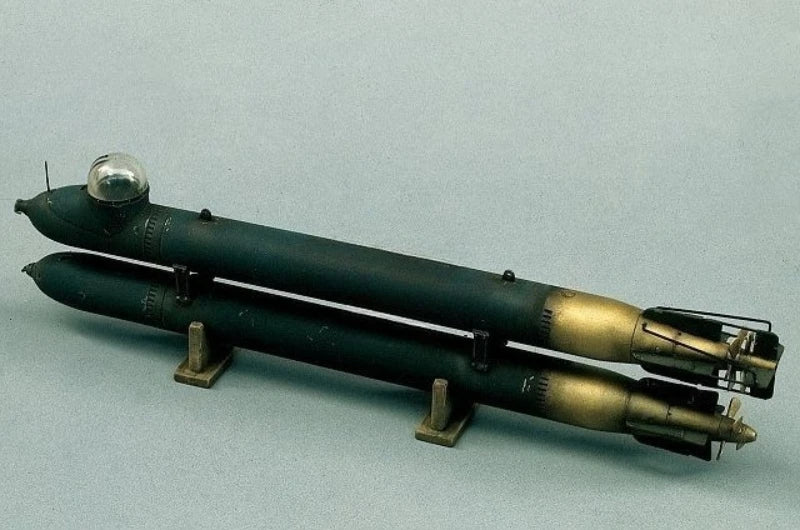 1/35 WWII German Navy Human Torpedo, Resin Model Vehicle Kit, Unassembled and Unpainted