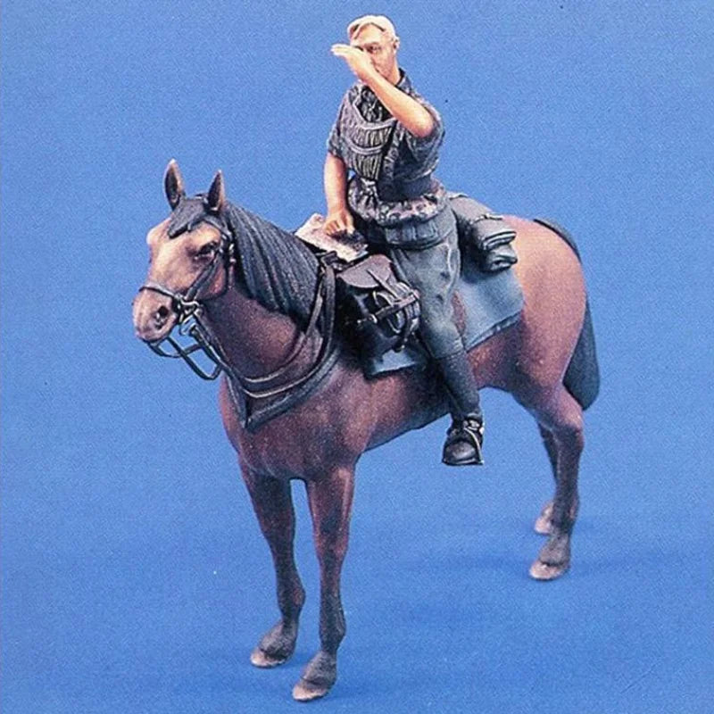 1/35 Napoleonic Mounted Cavalry with Horse, 2 Figures, Resin Model Figure Kit, Unassembled and Unpainted