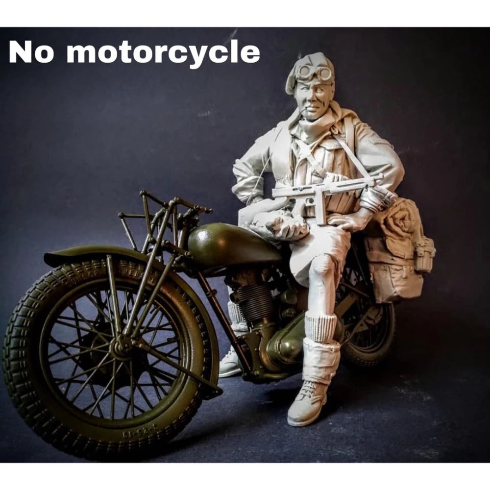 1/9 WWII Soldier with Motorcycle & Sidecar, Resin Model Figure Kit, Unassembled and Unpainted