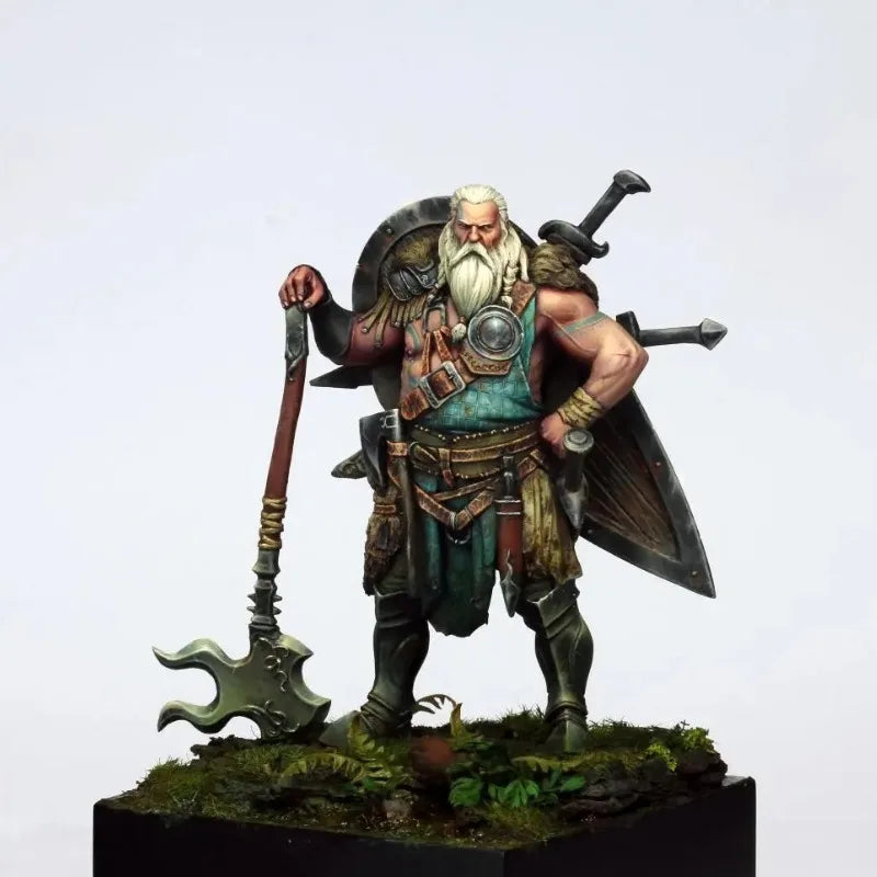 1/24 Medieval Old Warrior, Resin Model Figure Kit, Unassembled and Unpainted