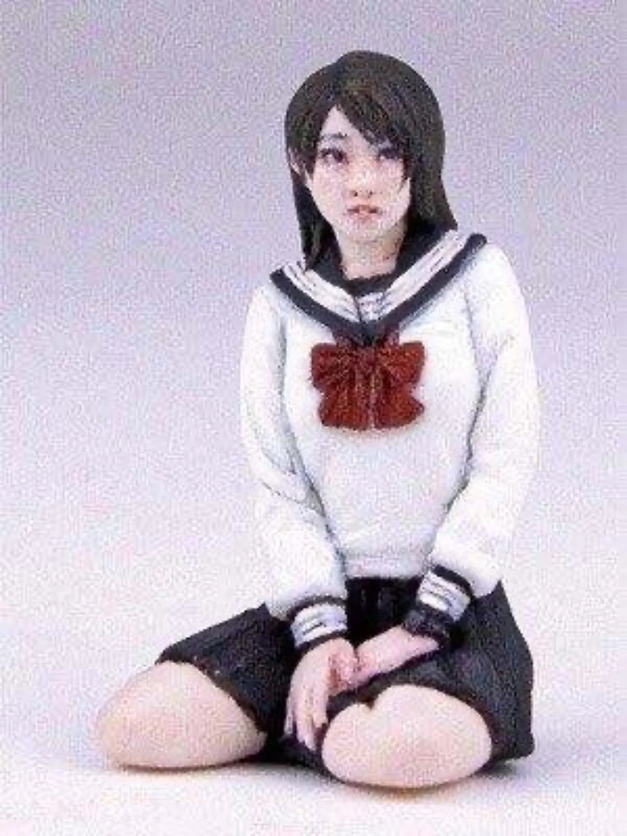 1/35 Schoolgirl in Sailor Uniform, Resin Model Figure Kit, Anime Theme, Unassembled and Unpainted