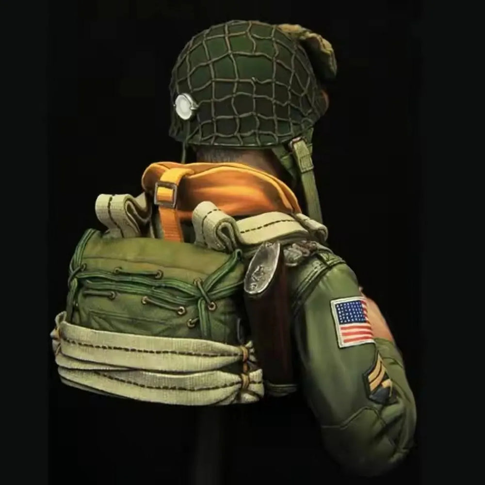 1/10 WWII US 101st Airborne Paratrooper, Resin Model Bust Kit, Unassembled and Unpainted
