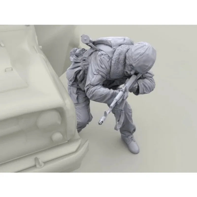 1/35 Modern Russian Tactical Soldier Firing Position, Resin Model Figure Kit, Unassembled and Unpainted