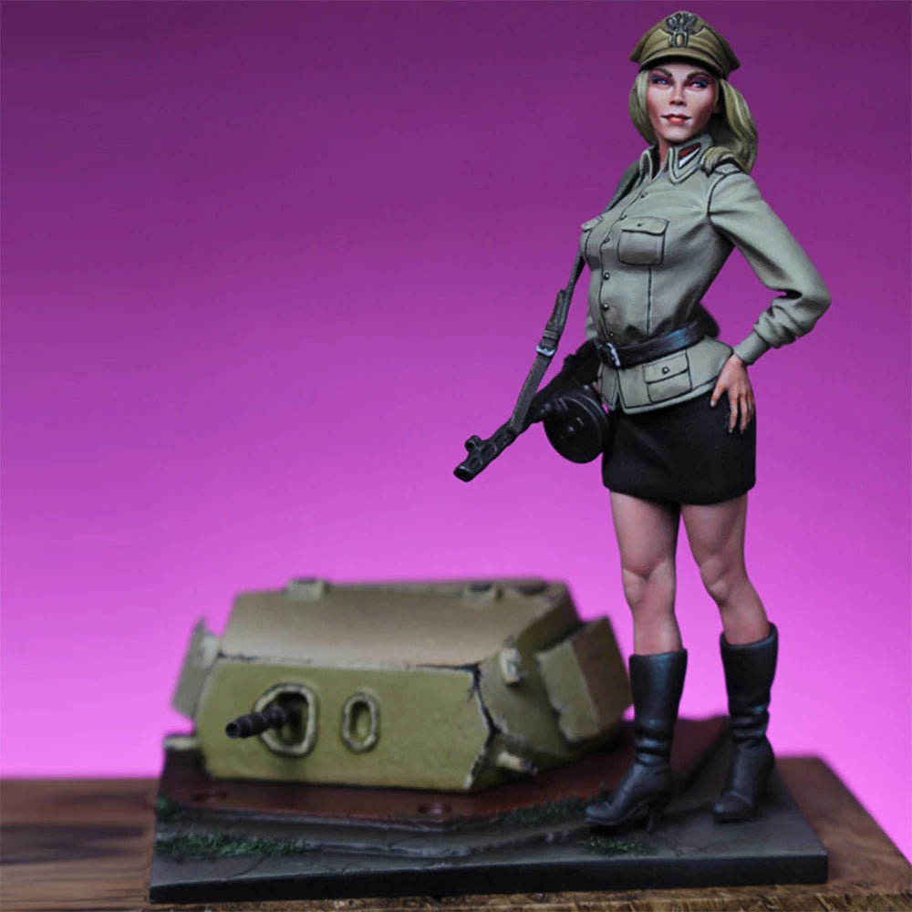 70mm Modern Polish Female Soldier, Resin Model Figure Kit, Unassembled and Unpainted