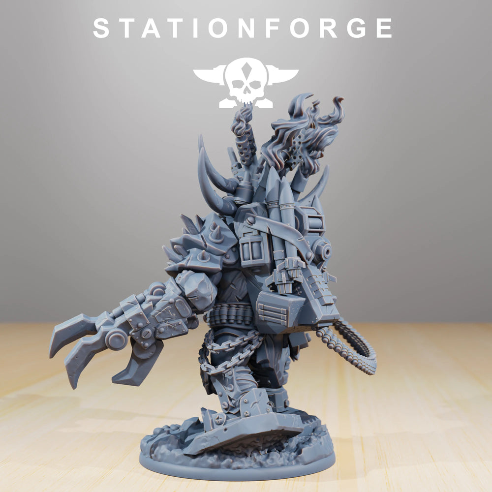 Ork War Boss, Resin Model Figure Kit, Fantasy Theme, Unassembled and Unpainted