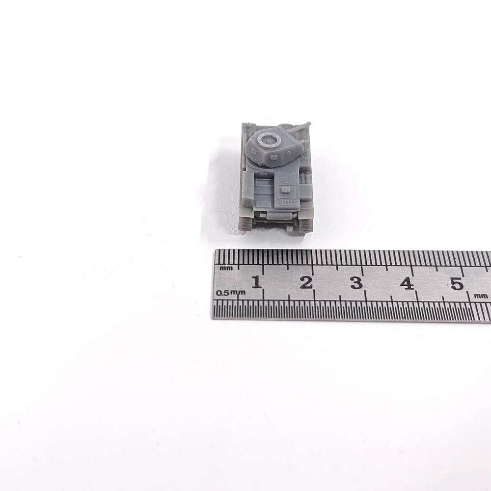 1/144 WWII German Panzer II Ausf.F, Resin Model Vehicle Kit, Unassembled and Unpainted