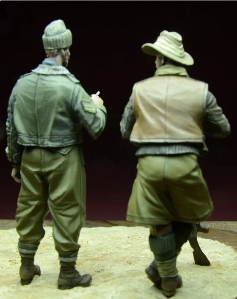 1/35 WWII British LRDG Soldiers, 2 Figures, Resin Model Figure Kit, Unassembled and Unpainted