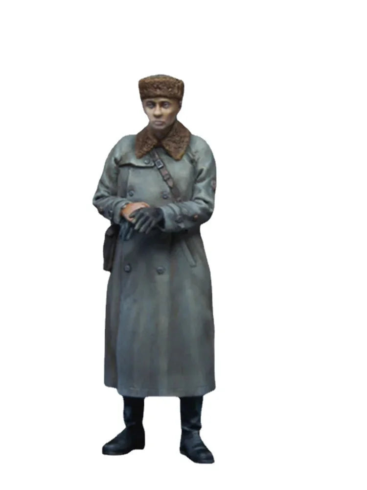 1/35 WWII Soviet NKVD Officer Winter Uniform, Resin Model Figure Kit, Unassembled and Unpainted