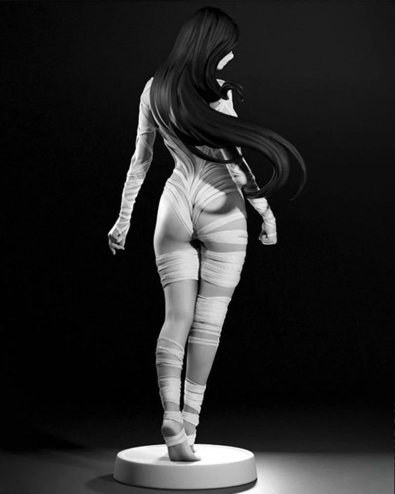 1/24 Female Warrior with Tactical Gear, Resin Model Figure Kit, Fantasy Theme, Unassembled and Unpainted