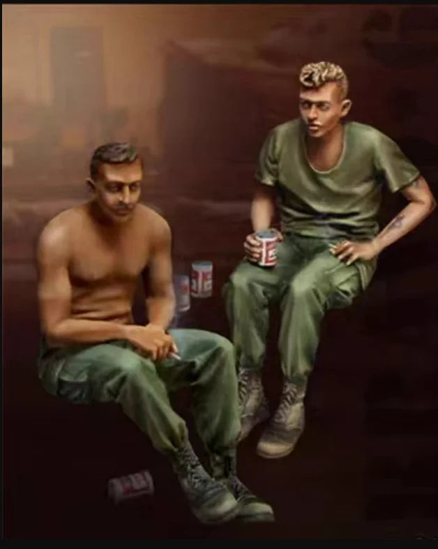 Modern Military Personnel, 2 Figures, Resin Model Figure Kit, Unassembled and Unpainted