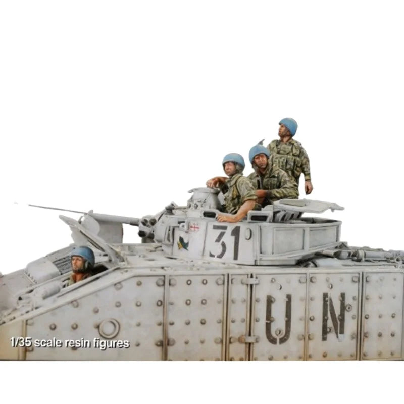 1/35 Modern British Scorpion Crew, 2 Figures, Resin Model Diorama Kit, Unassembled and Unpainted