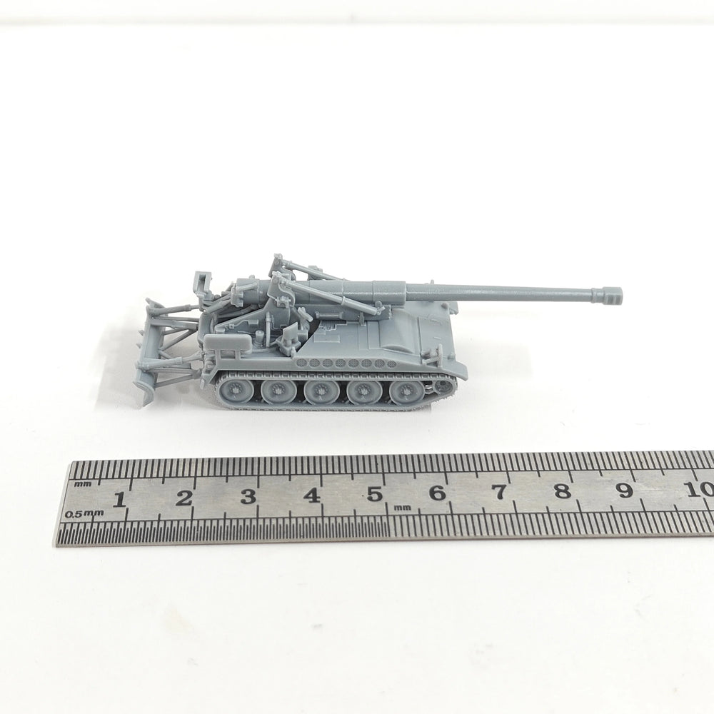 1/144 Cold War NATO M110 203mm Self-Propelled Gun, Resin Model Vehicle Kit, Unassembled and Unpainted