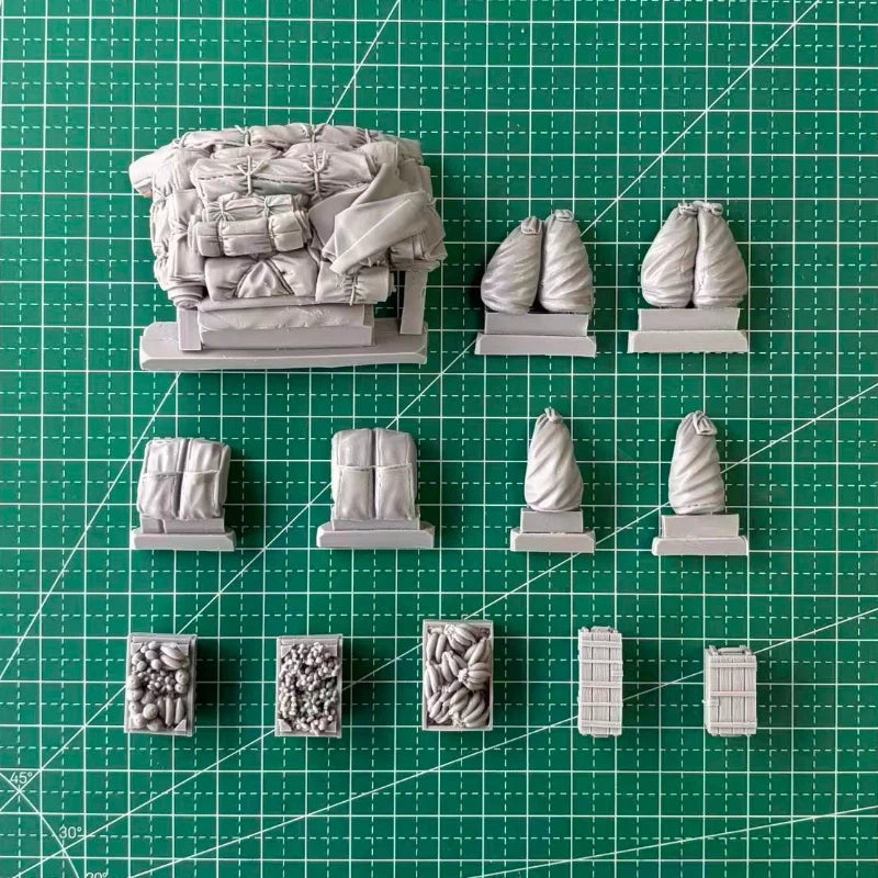1/35 WWII Italian, Resin Model Vehicle Kit, Unassembled and Unpainted