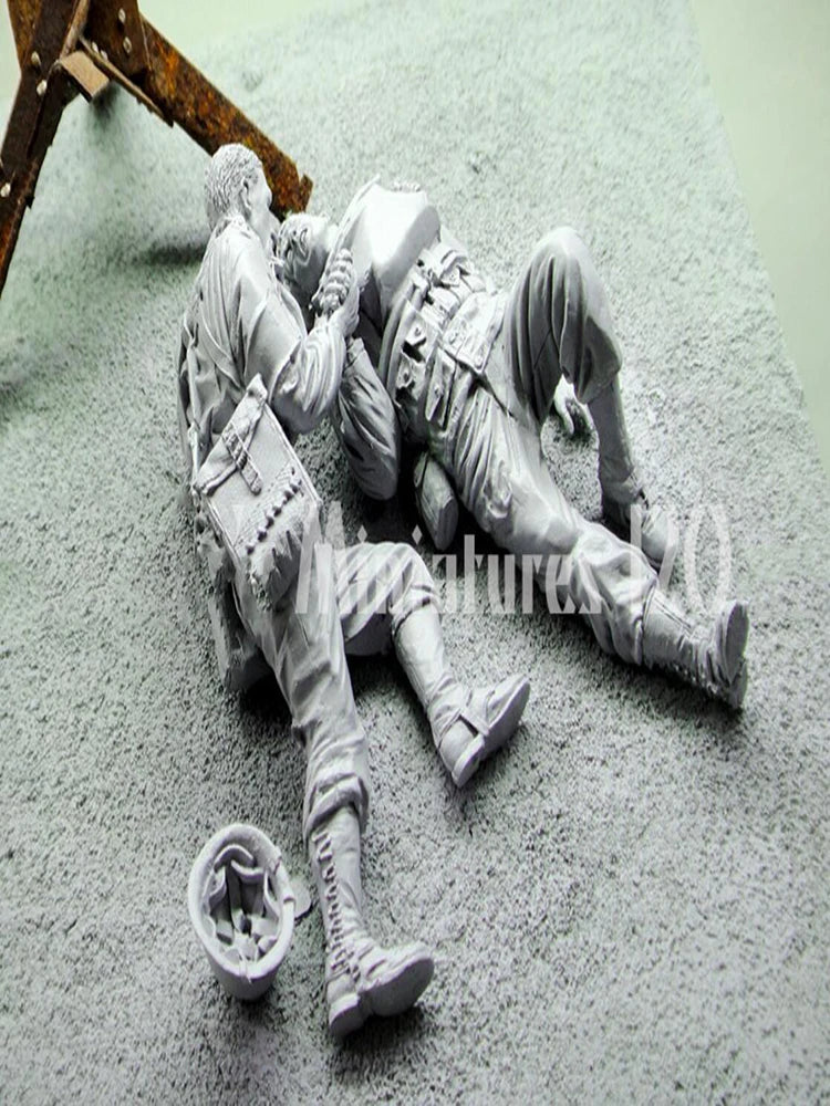 1/16 Modern Winged Demon Descending, Resin Model Figure Kit, Unassembled and Unpainted