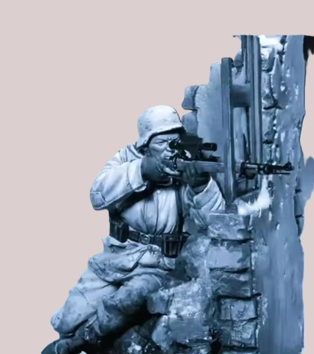 1/16 WWII Soldier at Fortification, Resin Model Figure Kit, Unassembled and Unpainted
