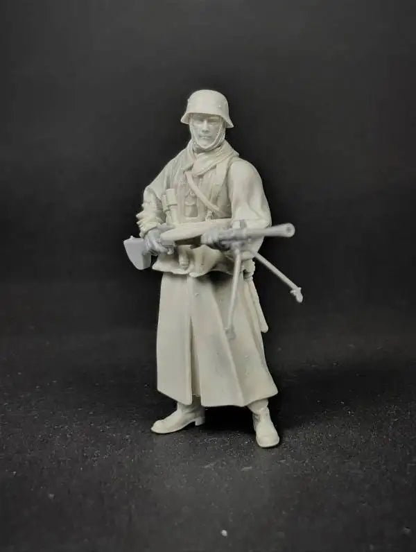 WWII German Wehrmacht Soldier — 1/35 Resin Figure