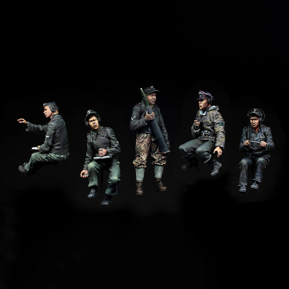 1/35 WWII German King Tiger Crew in Combat Positions, 5 Figures, Resin Model Figure Kit, Unassembled and Unpainted