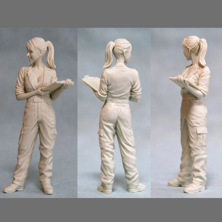 1/20 Female Mechanic, Resin Model Figure Kit, Sci-Fi Theme, Unassembled and Unpainted