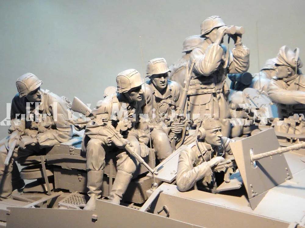 WWII German Soldiers & APC, 8 Figures, Resin Model Diorama Kit, Unassembled and Unpainted