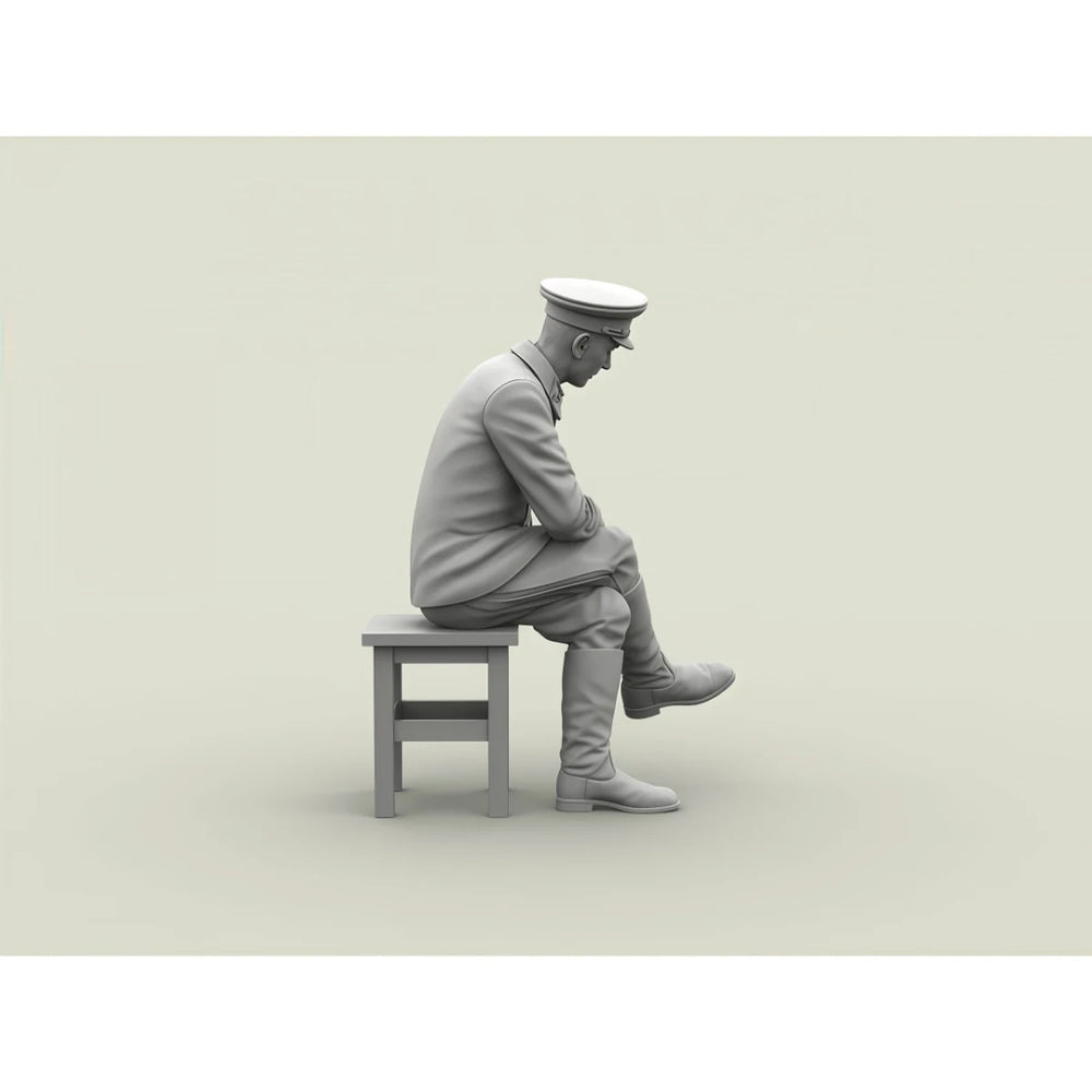 1/35 WWII Red Army General, Resin Model Figure Kit, Unassembled and Unpainted