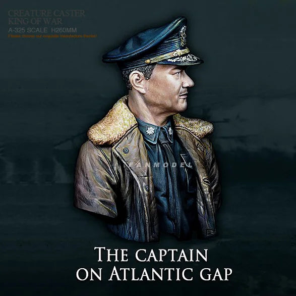 1/10 WWII German General in Leather Greatcoat, Resin Model Bust Kit, Unassembled and Unpainted