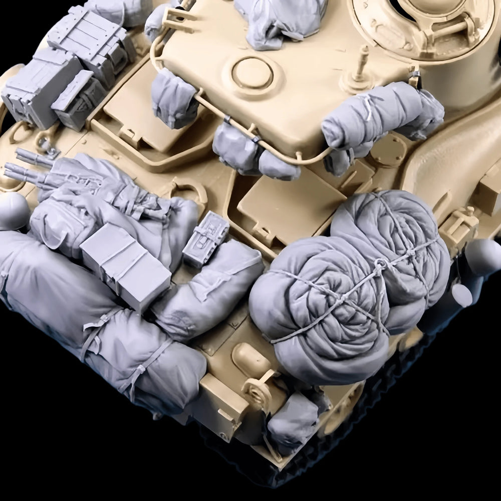 1/35 WWII Sherman Tank, Resin Model Vehicle Kit, Unassembled and Unpainted