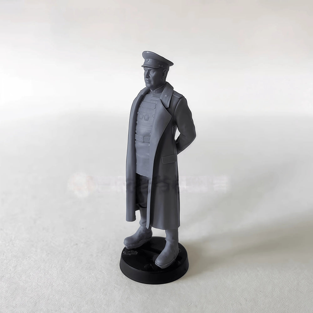 1/35 Cold War Soviet Marshal, Resin Model Figure Kit, Unassembled and Unpainted